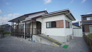 三重県亀山市羽若町【一戸建】の外観