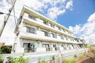 東京都八王子市大塚【マンション】の外観