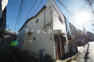 東京都新宿区四谷坂町【アパート】の外観