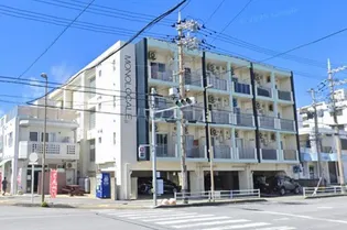 モノロカーレ【2階】の外観