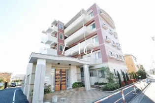 ルネ シェスタ【3階】の外観