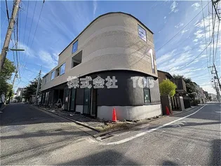 仙川アパートメント【1階】の外観