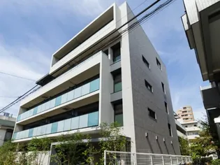 東京都新宿区余丁町【マンション】の外観