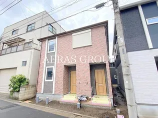 ジャルディニエ【2階】の外観