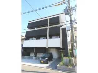 Adatto【1階】の外観