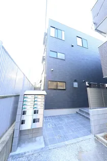 ラ プティート ヴィラ神楽坂【2階】の外観