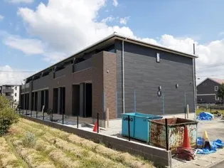 エヴァファーストの画像