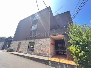 ガーデンズ フラット【3階】の外観