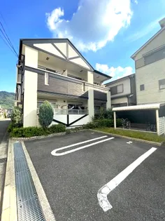 大阪府大東市明美の里町【アパート】の外観