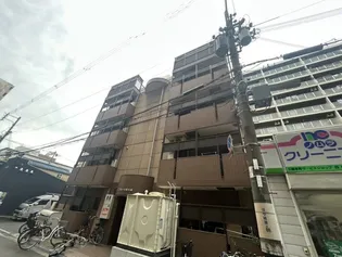 ユニヴェール新大阪【3階】の外観