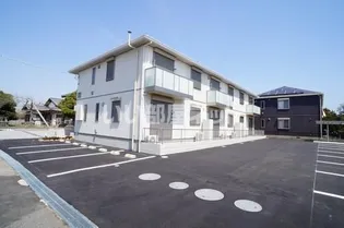 フェアモント【1階】の外観