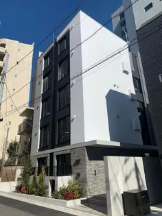 東京都渋谷区本町3【マンション】の外観