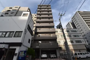 クレセール阿波座【2階】の外観