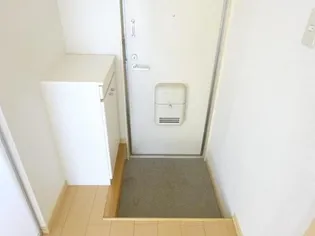 メゾン・エトワールA【1階】の玄関