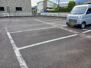 メゾンド・フロ-レ【2階】の地図