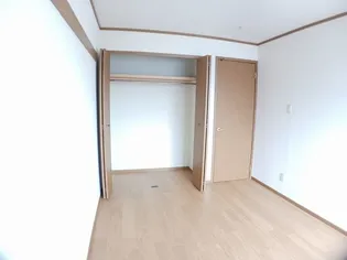 メゾンド・フロ-レ【2階】の内装