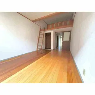 ウイング【1階】の居間