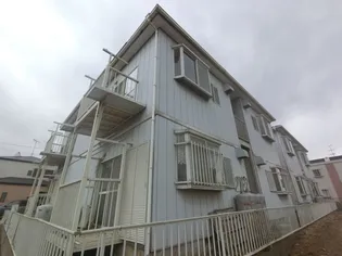 千葉県富里市七栄【アパート】の外観