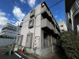 アウラ8【3階】の外観