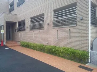 シェルフェリス【2階】の外観