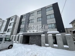 White spanker南郷7丁目(ホワイトスパンカー南郷7丁目)【2階】の外観