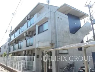 ベルメゾン梅ヶ丘【1階】の外観