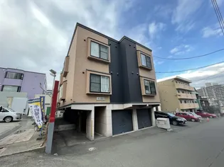 アールヒルズの画像