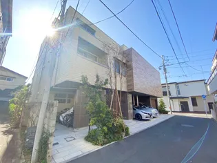 ベレオ・セルフィーユ【2階】の外観