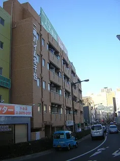 東京都足立区千住1【マンション】の外観