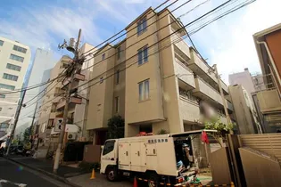 東京都渋谷区幡ヶ谷1【マンション】の外観