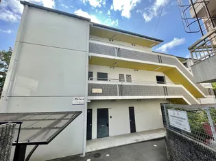 フラットKSR【1階】の外観