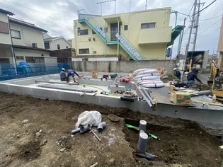 ブライトの画像