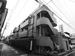 東京都中野区南台2【マンション】の外観
