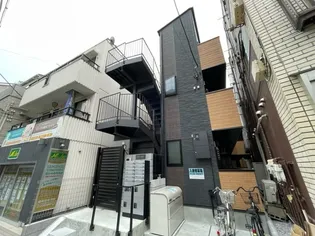 T’s Cuore横濱元町【1階】の外観