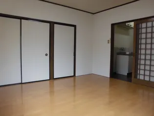 コーポさち【1階】の居間