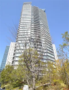 コンフォリア新宿イーストサイドタワー【7階】の外観