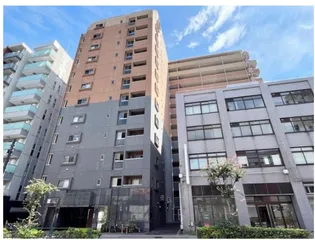 東京都新宿区新宿4【マンション】の外観