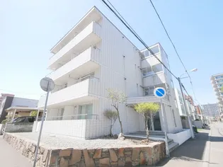 ル フランセ宮の森の画像