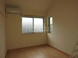 トリニティコートの画像