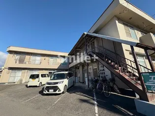 国庁マンション【1階】の外観