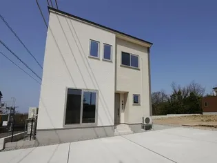 マリン白尾の画像