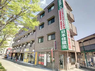 キャンパスの画像