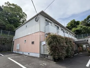 メゾンパリス坂之上【1階】の外観