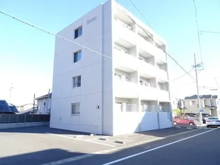 ルーツ【2階】の外観
