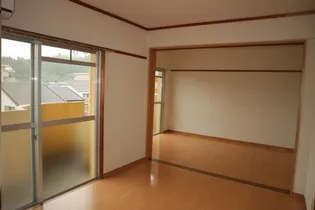 ネバーランド【3階】の居間