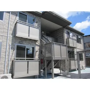 フィオーレ【2階】の外観