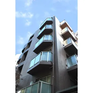 プレール東麻布【1階】の外観