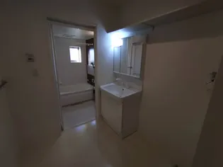 渋川市半田アクシス【2階】の内装