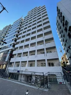 東京都渋谷区本町3【マンション】の外観