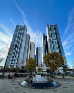 ワールドシティタワーズの画像